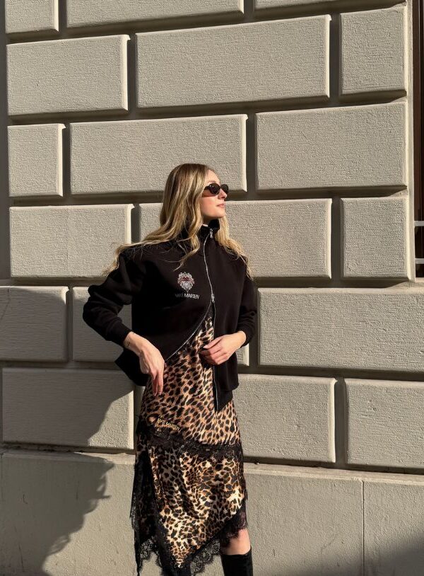 Felpa nera mezzo collo logo lurex - policotone