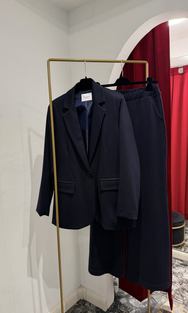 Blazer blu gessato Essential in punto milano - immagine 6