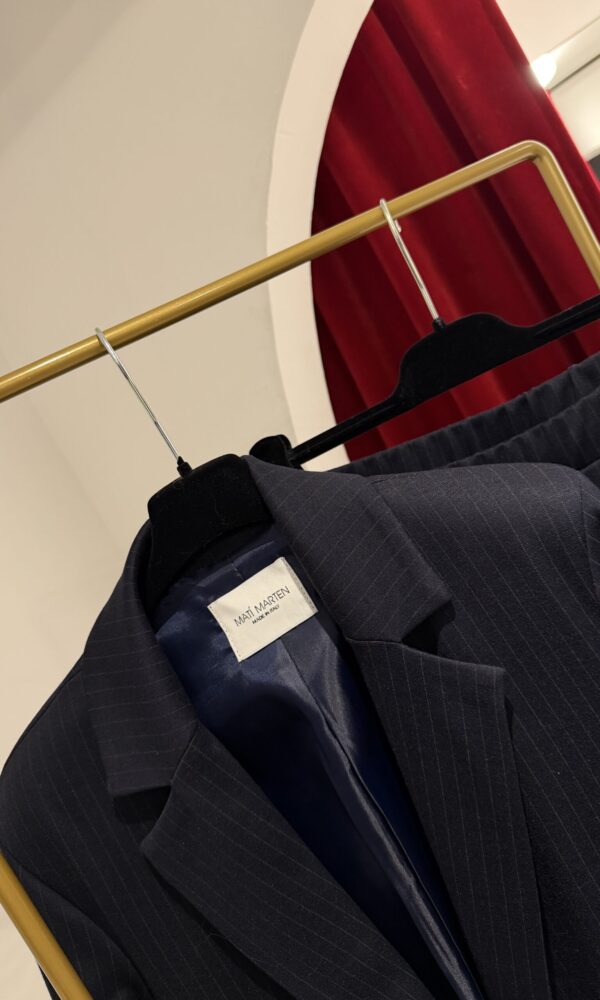 Pantalone blu gessata Essential in punto milano - immagine 4