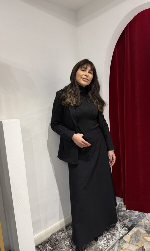 Blazer nero Essential in punto milano - immagine 4