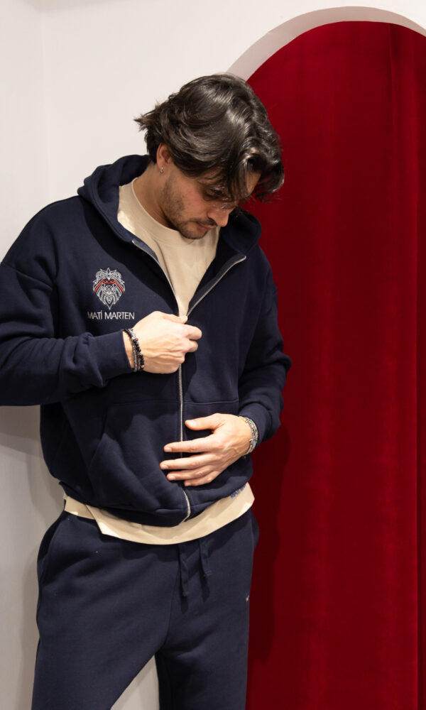 Felpa blu con cappuccio e zip logo ricamato - 500gr - immagine 3
