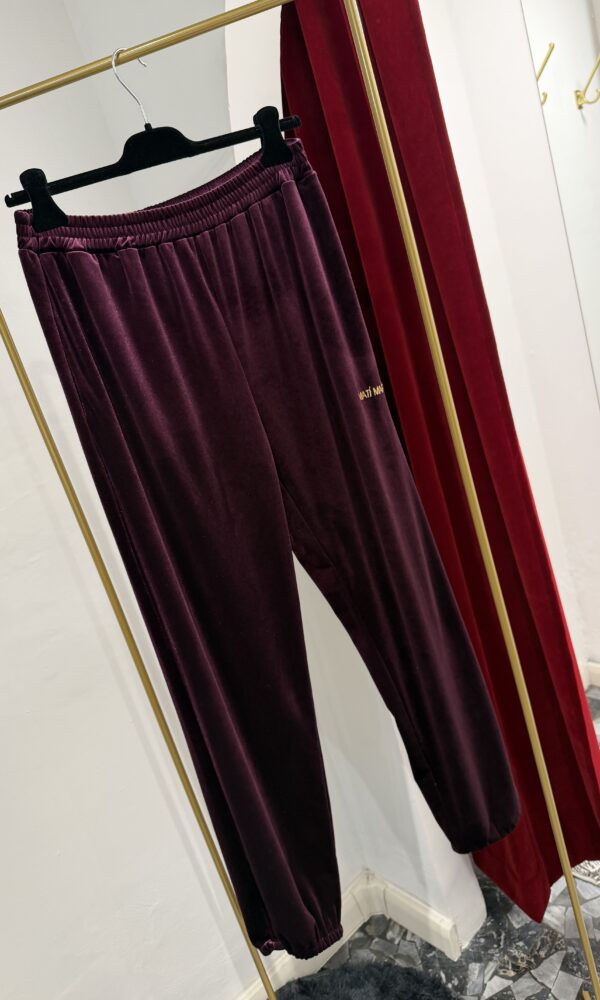Set coordinato amaranto in ciniglia felpa e pantalone - immagine 5