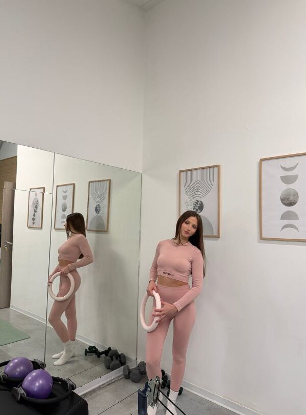 Maglietta corta rosa vintage fitness a costine - immagine 4