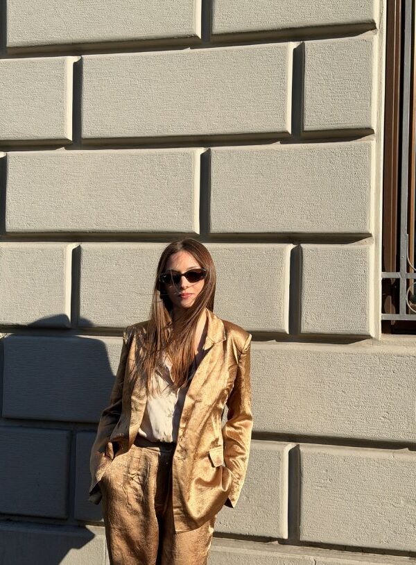 Completo gold Blazer e Pantalone - immagine 2