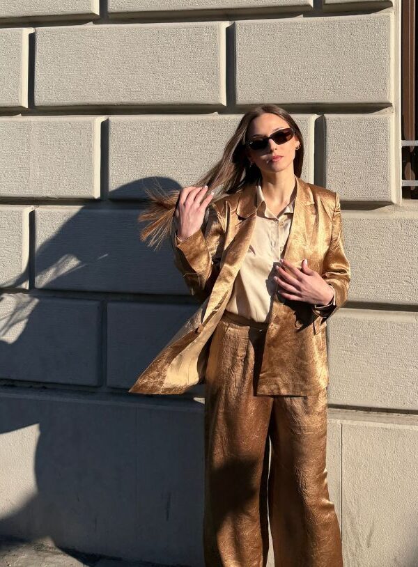 Completo gold Blazer e Pantalone - immagine 5